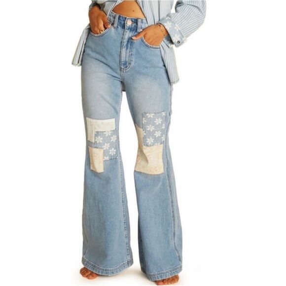 Wrangler x Billabong Bell Bottom Flare Patchwork Jeans Sz 25 - Picture 1 of 8